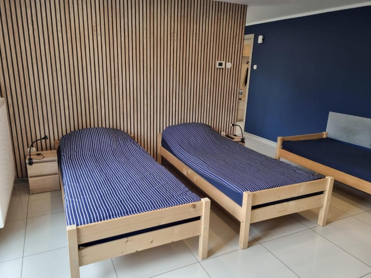 Cztery Katy Apartament Вонгровец Экстерьер фото
